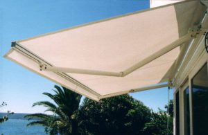 folding_awning_arm