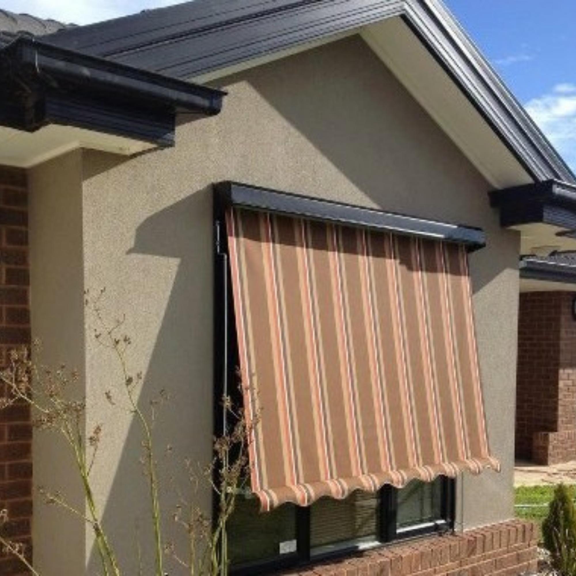 brella-canvas-blinds-awnings-brown